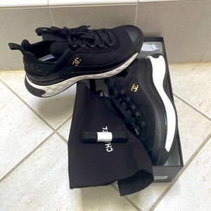 Chanel black trail sneakers 40.5